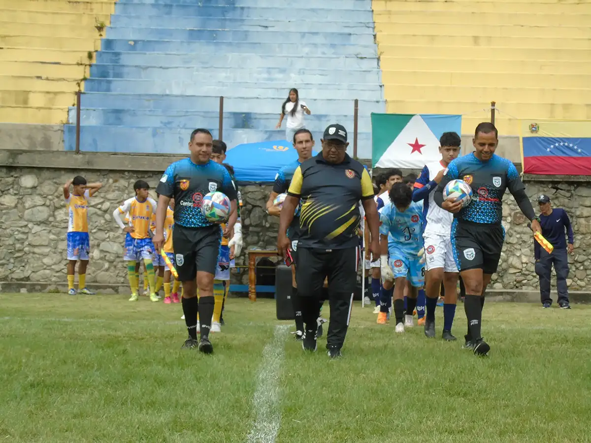 La Liga Élite Juvenil LATINBIEN en Mérida cerró su primera vuelta de partidos en el torneo clausura