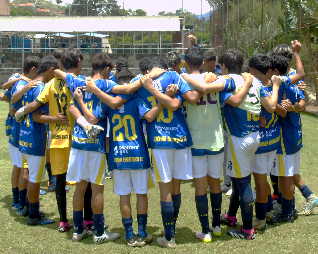 La Academia Emeritense F.C. debuta con fuerza en el Torneo Clausura de la Liga Élite Juvenil del Est